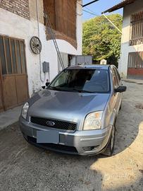 Ford fusion  GPL.