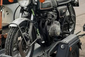 Honda CB 350 Four  1974