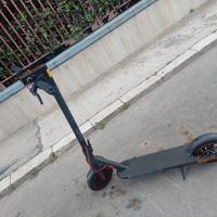 Monopattino elettrico 