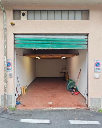Box garage 21 mq - Isola del Cantone