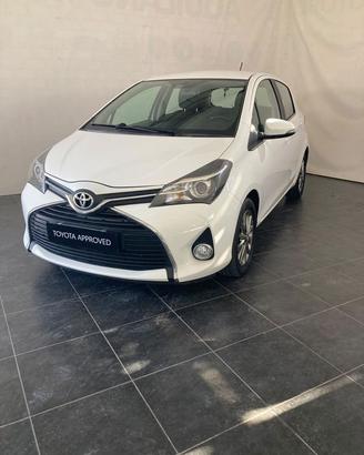 Toyota Yaris 5p 1.3 Lounge my16