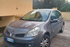 Renault Clio 2006
