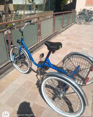 Bicicletta tre ruote 