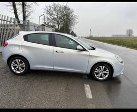 Alfa Romeo Giulietta GPL - 2015