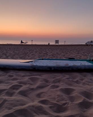 SUP rigido Gong 2020 con pagaia e sacca