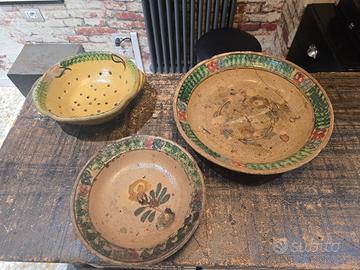 ceramiche popolari antiche in  terracotta

