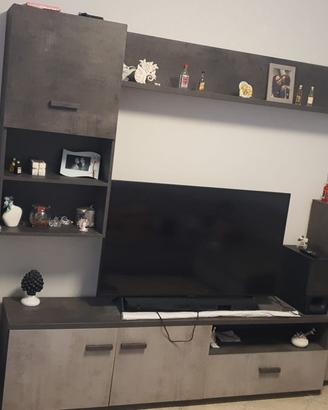 Arredamento in buono stato