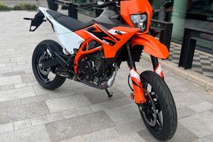 KTM 125 SMC R - 2025 Nuovissima in PRONTA CONSEGNA