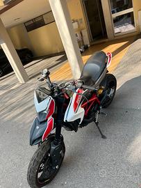 Hypermotard 821 sp incidentata