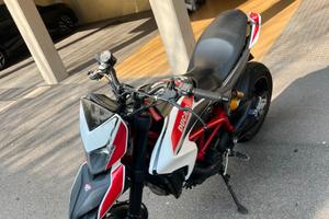 Hypermotard 821 sp incidentata