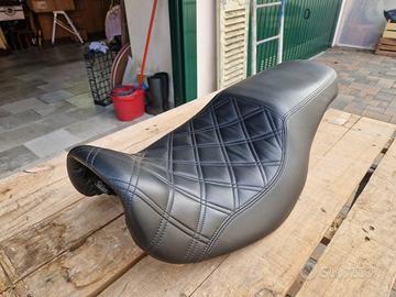 Sella harley davidson Dyna Street Bob
