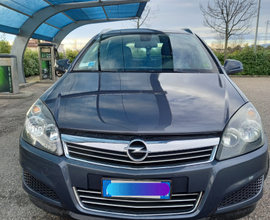 Opel Astra h station wagon GPL 2010