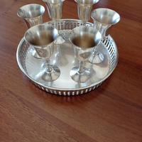 Servizio 6 bicchieri /vassoio in Sheffield EPNS