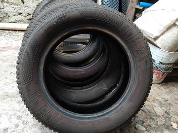 Pneumatici invernali 175/65 R15 