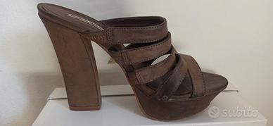 sandali