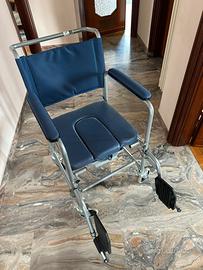sedie a rotelle piu vari accessori per disabili