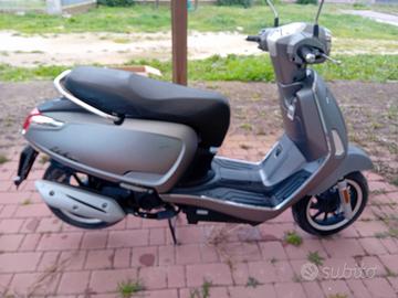 kimko Like 50 4t  2023, 6700 km