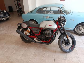 Moto Guzzi V7 III - 2018
