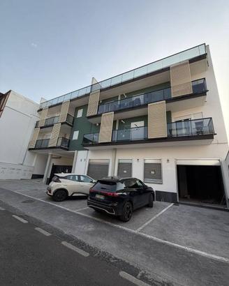 Immobile di 120 m² con 1 locale a Castello di Cist