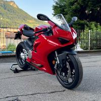 Ducati Panigale V2 - 2024