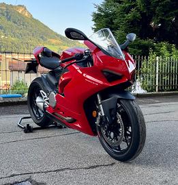 Ducati Panigale V2 - 2024