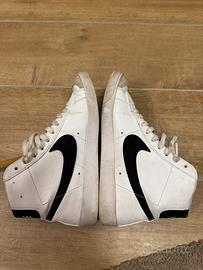 Nike alte bianche
