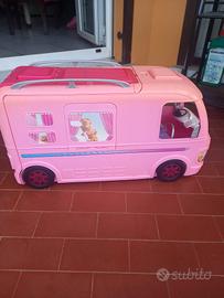 camper Barbie 