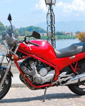 Yamaha XJ 600 