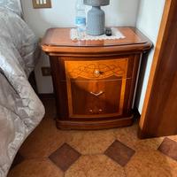 Coppia comodini e comò 