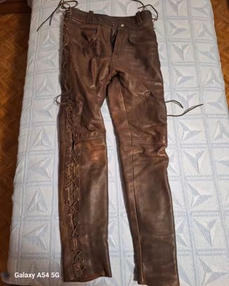 PANTALONI IN PELLE