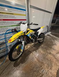 RM suzuki 125