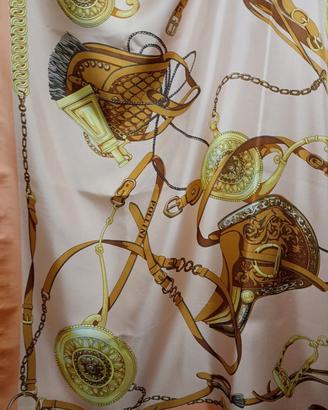 Foulard rosa in seta Pollini 