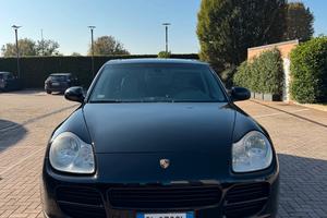 Porsche Cayenne 3.2 v6