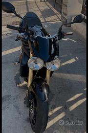 Triumph Street Triple - 2010