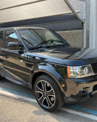 LAND ROVER Range Rover Sport 3.0 SDV6 HSE Da Vet