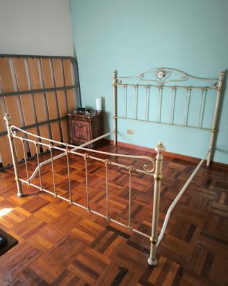 STRUTTURA LETTO MATRIMONIALE IN FERRO BATTUTO 