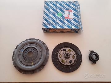 Kit frizione Lancia Prisma Ds e TDS ORIGINALE