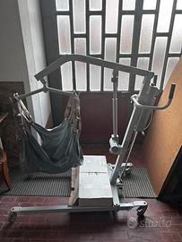 Sollevatore elettrico per disabili 150kg  ARKMED
