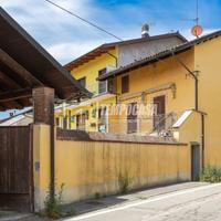 VEROLENGO CASA CON CORTILE CON POSSIBILITA' DI BIF