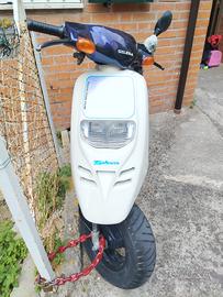 Typhoon Gilera 50