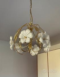 Lampadario con fiori