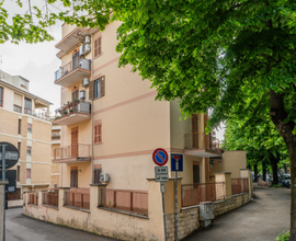 Portuense adiacente Largo La Loggia bilocale