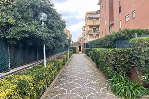 Appartamento di 88 m² con 2 locali a Pomezia
