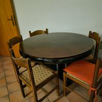 tavolo + sedie 