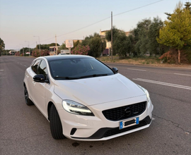 Volvo V40 2.0 D2 R-design