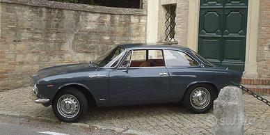 ALFA ROMEO giulia sprint gt veloce