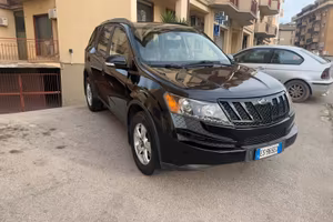 Mahindra XUV500 2.2 16V FWD W8 N1
