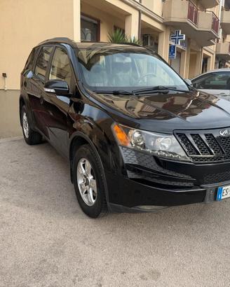 Mahindra XUV500 2.2 16V FWD W8 N1
