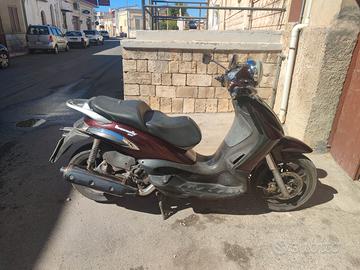 Piaggio Beverly 500