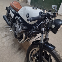 Yamaha XJ900R